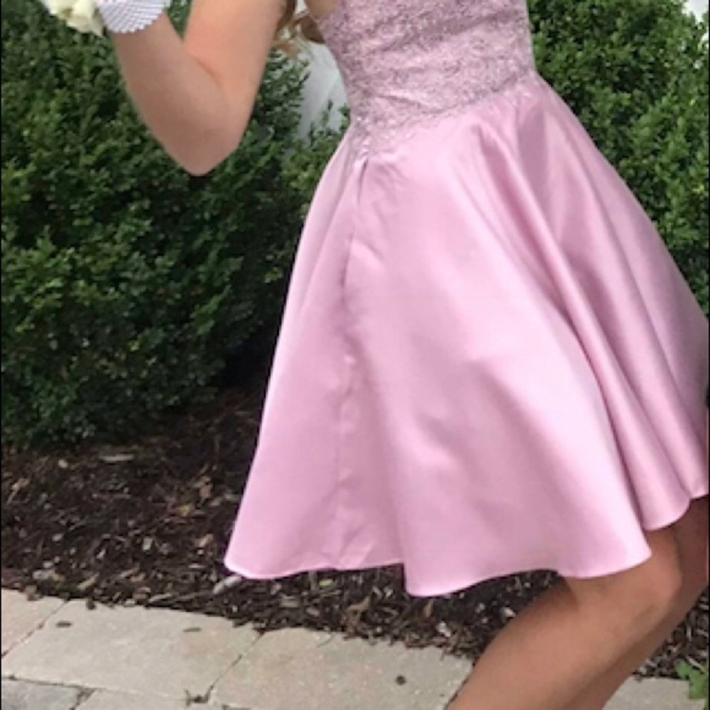 Dress - Picture 4 of 5